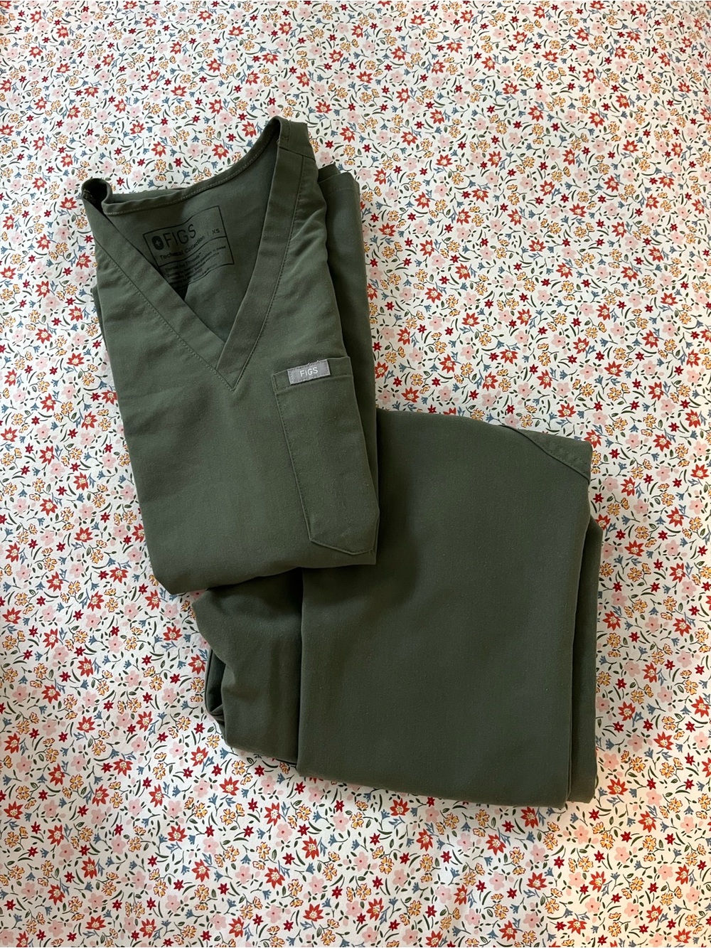 Figs Technical Collection Olive V-Neck Scrub Top